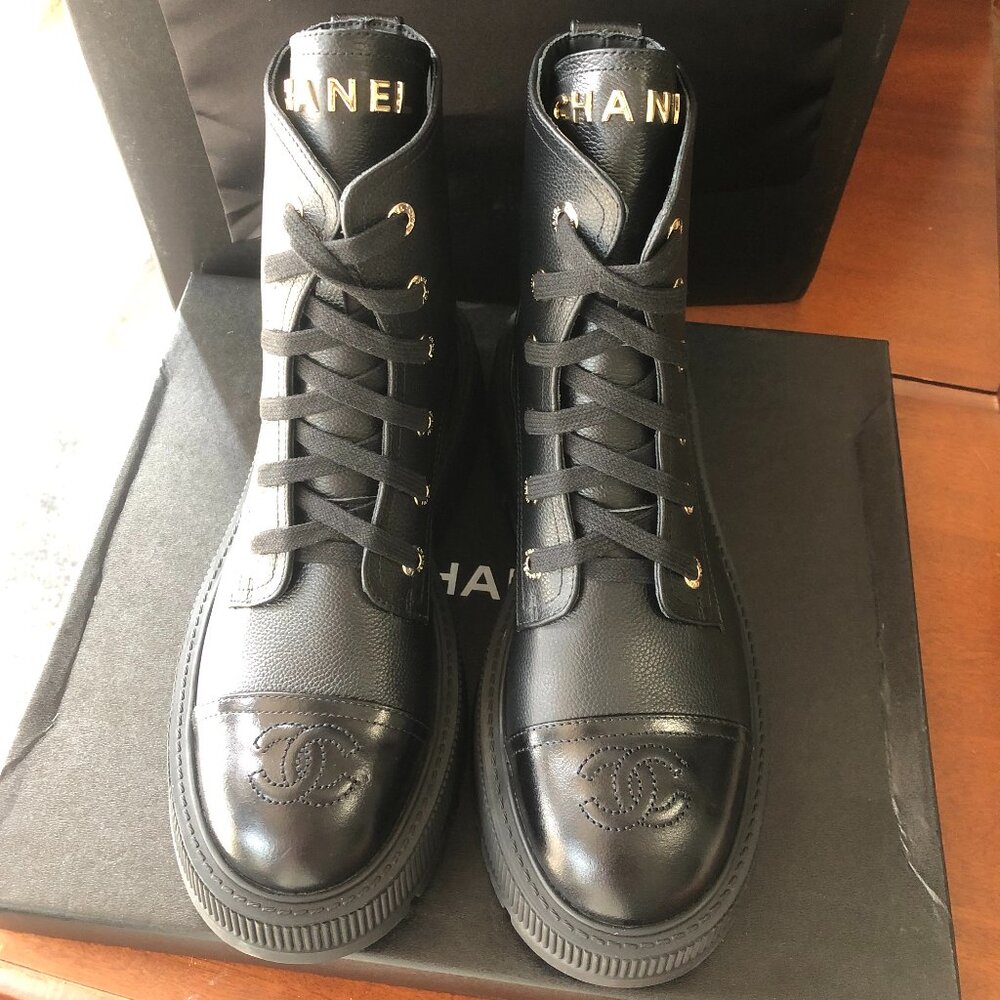 CHANEL Black Leather Lace-Up Boots